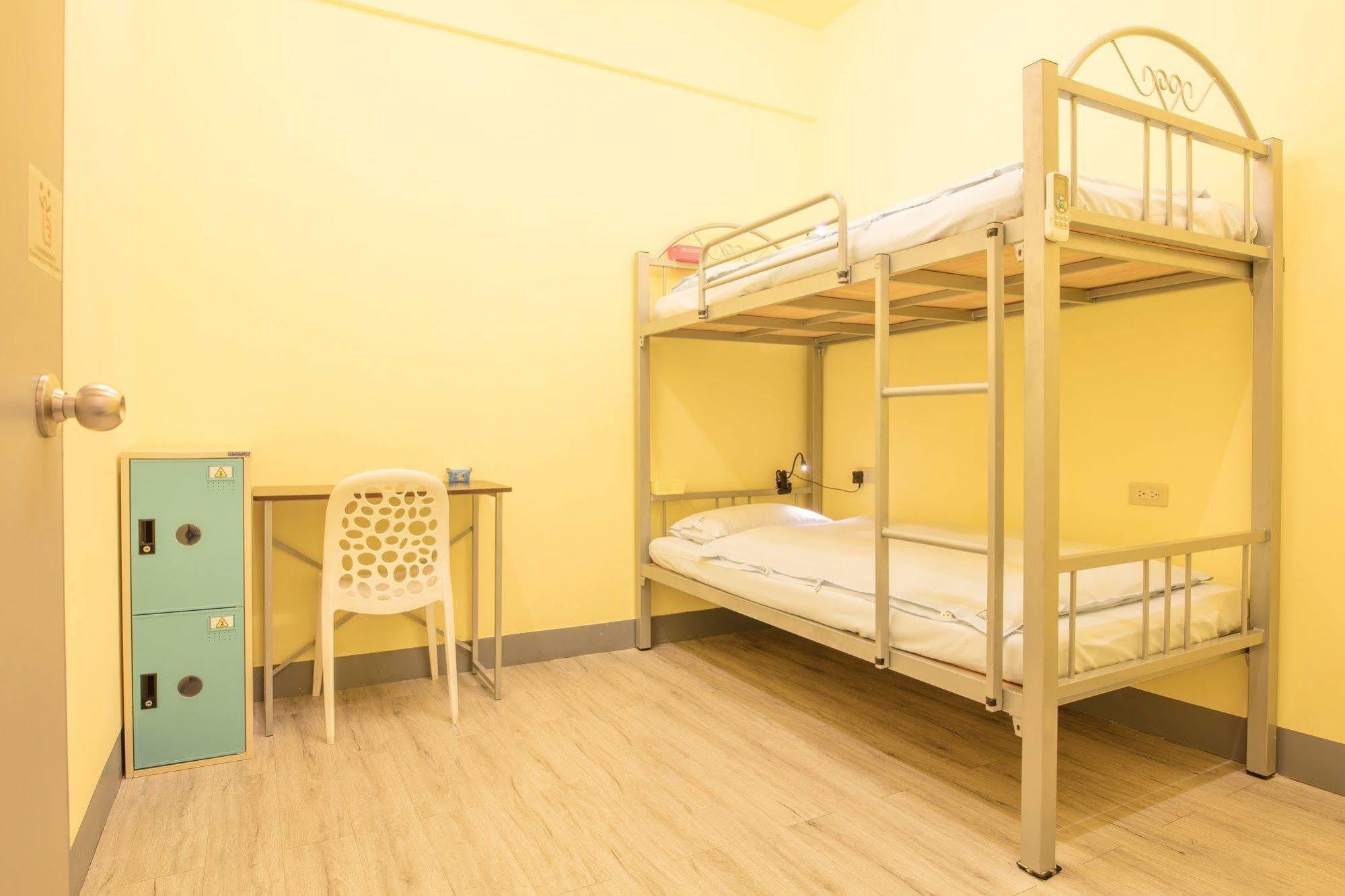 On My Way - Taipei Hostel מראה חיצוני תמונה